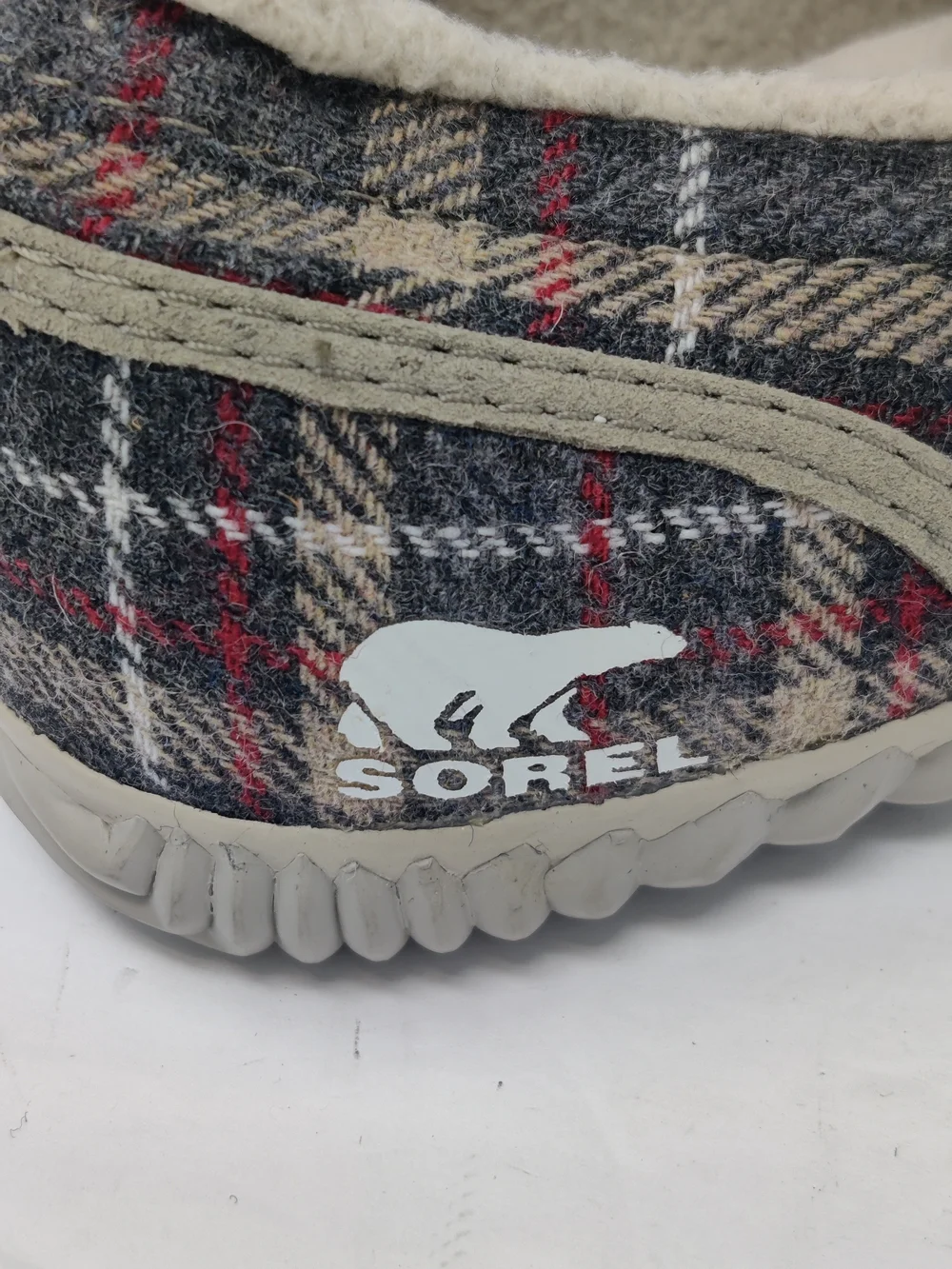 Sorel Plaid Faux Fur Lined Moc Slippers Men's 8 NM3870-271